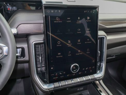 New 2026 GMC Yukon Elevation w/ Elevation Premium Package AWD/4WD image 19