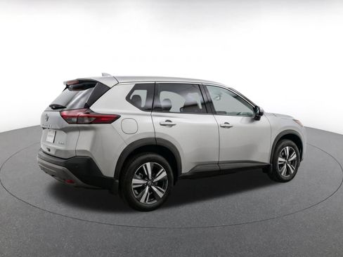 Used 2026 Nissan Rogue SL AWD/4WD image 11