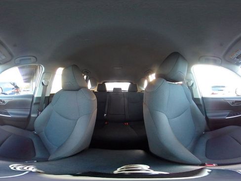 Used 2025 Toyota RAV4 LE image 42