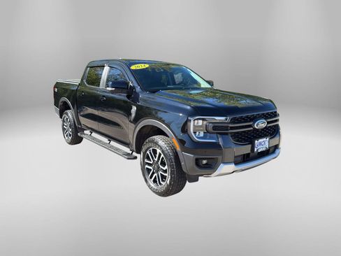 Used 2024 Ford Ranger Lariat w/ FX4 Off-Road Package AWD/4WD image 3