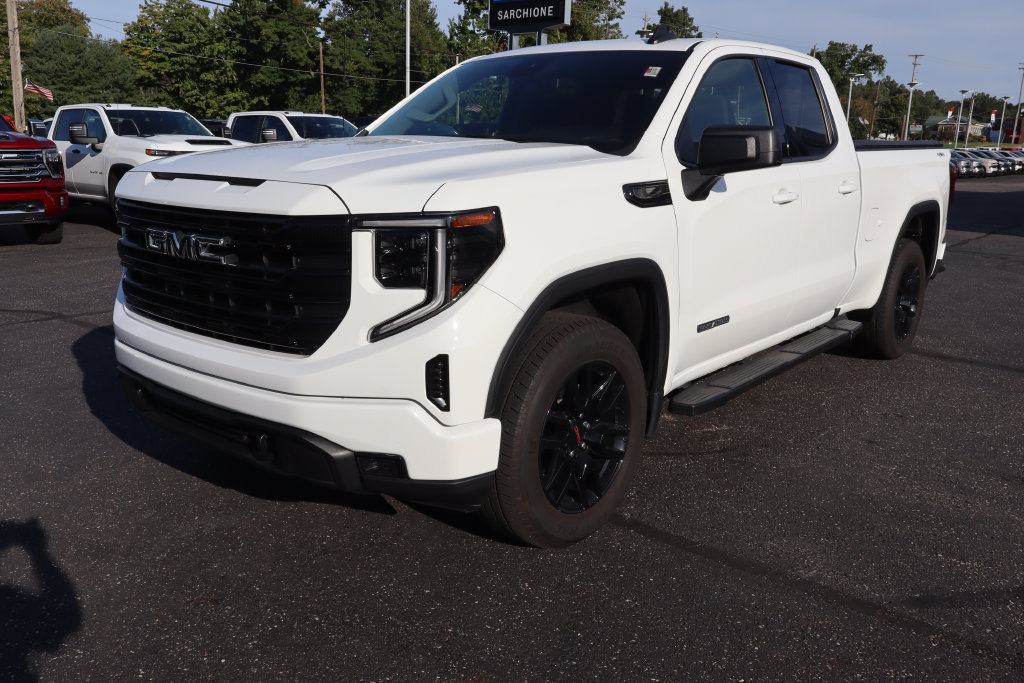 Used 2023 GMC Sierra 1500 Elevation w/ LPO, Elevation Black Package AWD/4WD image 25