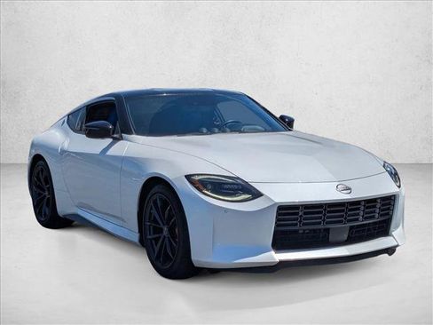 Used 2024 Nissan Z Performance w/ Floor Mat Package RWD image 3