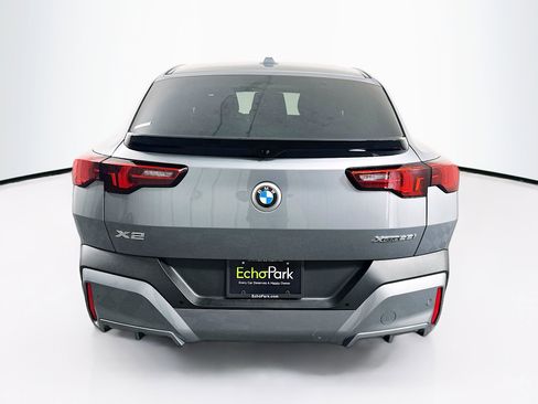 Used 2025 BMW X2 xDrive28i image 7