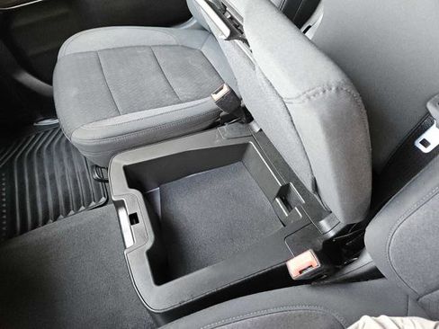 Used 2021 Chevrolet Silverado 1500 LT w/ Bed Protection Package image 20