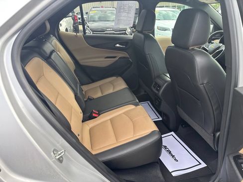 Used 2022 Chevrolet Equinox Premier AWD/4WD image 42