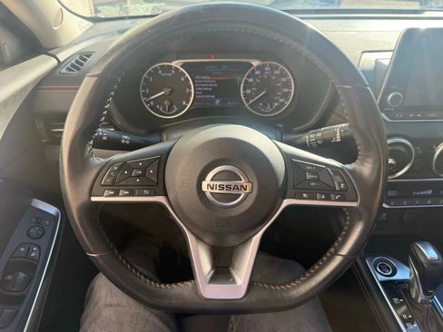 Used 2020 Nissan Sentra SR w/ Trunk Package image 12