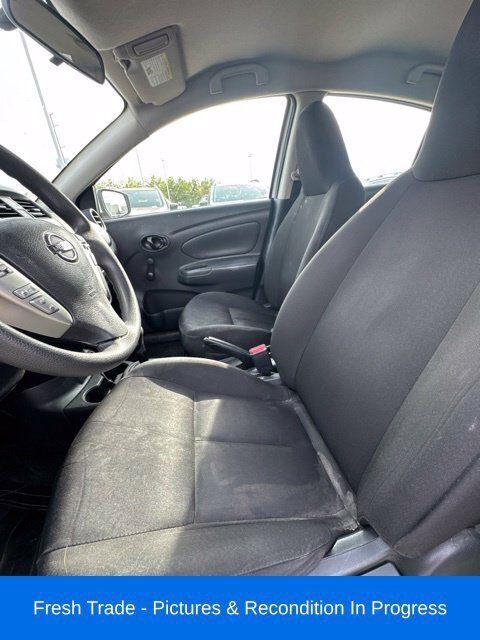 Used 2017 Nissan Versa S Plus FWD image 11