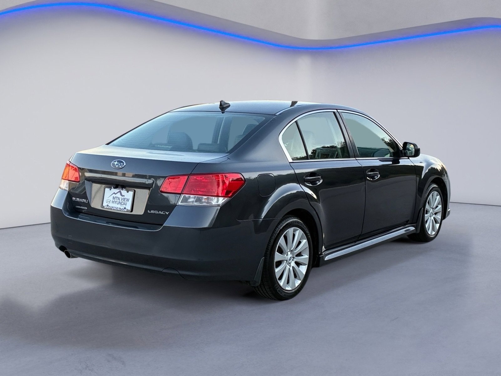 Used 2012 Subaru Legacy 2.5i Limited AWD/4WD image 6