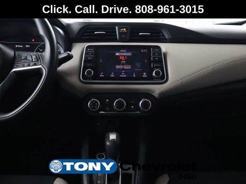 Used 2020 Nissan Versa SV image 15