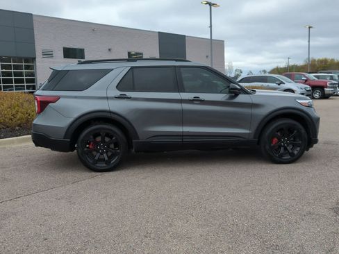 Used 2023 Ford Explorer ST w/ Equipment Group 401A AWD/4WD image 9