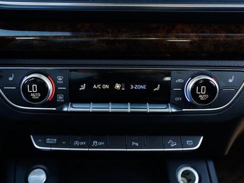 Used 2018 Audi Q5 2.0T Premium Plus w/ Premium Plus Package image 33