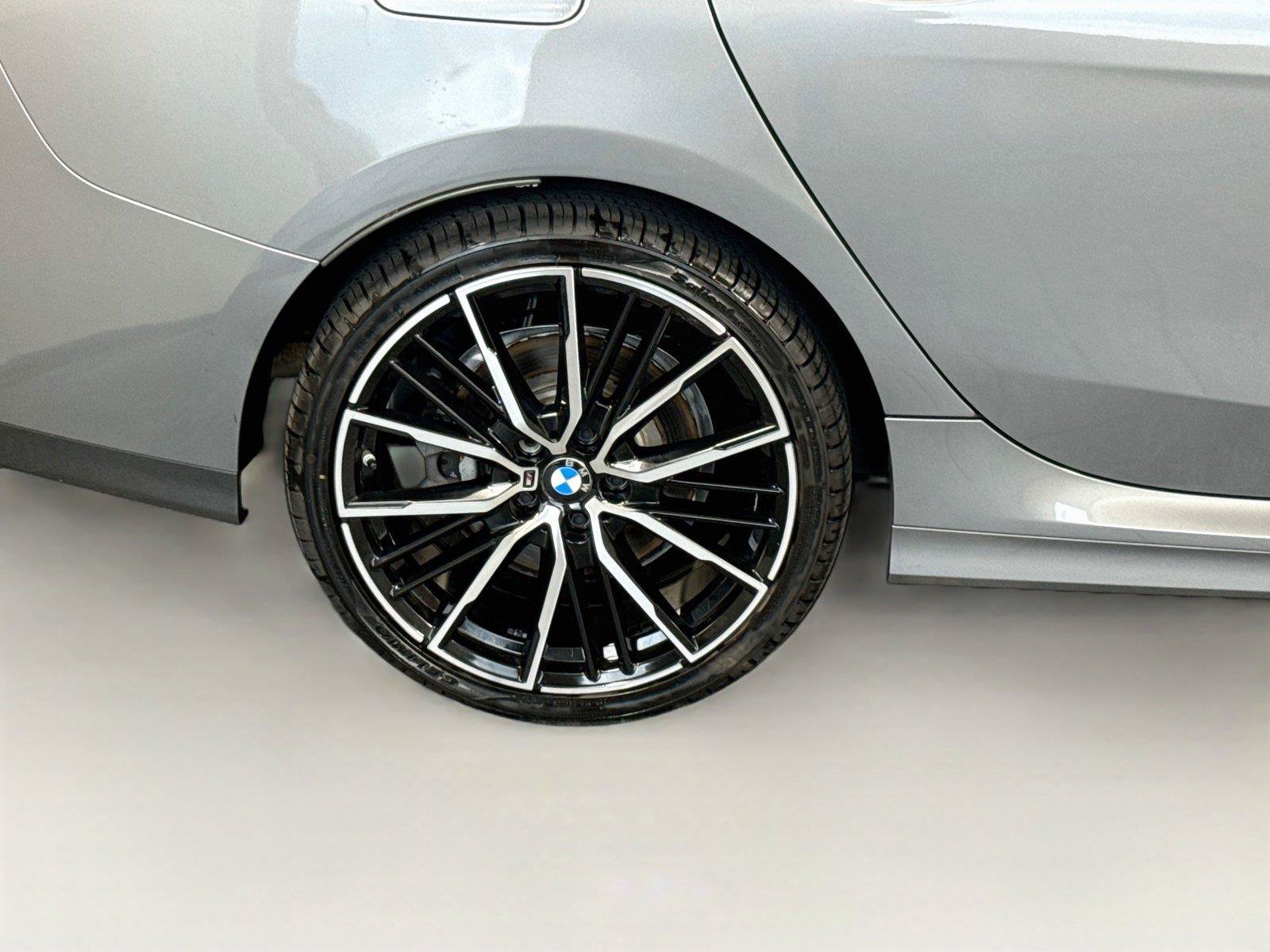 Used 2022 BMW 228i Gran Coupe w/ M Sport Package FWD image 37