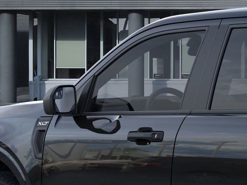 New 2025 Ford Maverick XLT image 21