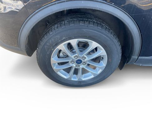 Used 2021 Ford Escape SE image 16