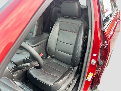 Used 2024 Chevrolet Equinox RS w/ RS Leather Package image 20