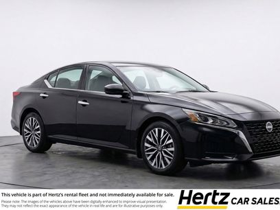 Used 2025 Nissan Altima 2.5 SV