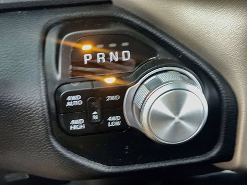 Used 2022 RAM 1500 Laramie AWD/4WD image 32