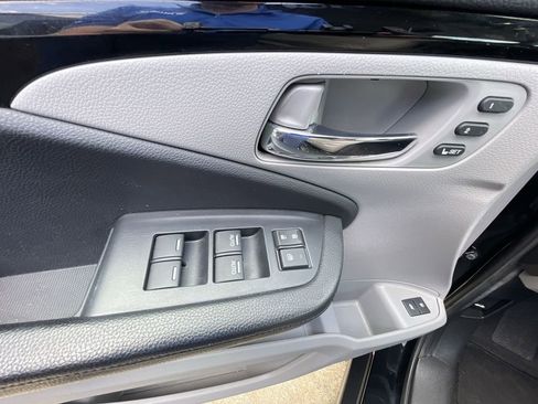 Used 2019 Honda Pilot Elite image 23