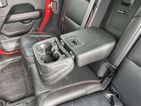 Certified 2018 Jeep Wrangler Unlimited Rubicon w/ Dual Top Group image 21