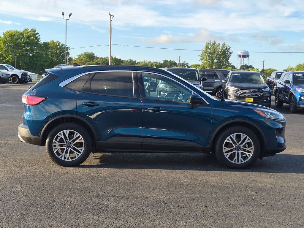 Used 2020 Ford Escape SEL AWD/4WD image 8