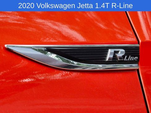 Used 2020 Volkswagen Jetta R-Line w/ R-Line Cold Weather Package image 9