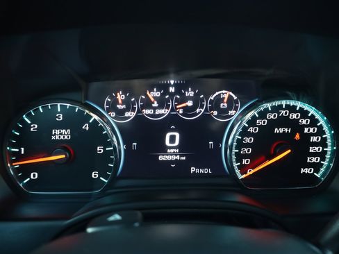 Used 2019 Chevrolet Suburban Premier w/ RST 6.2L Performance Edition image 9