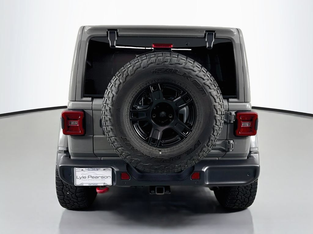 Used 2021 Jeep Wrangler Unlimited Rubicon w/ Uconnect 4C Nav & Sound Group AWD/4WD image 10