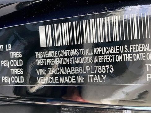 Used 2020 Jeep Renegade Latitude image 32