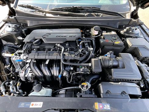 New 2026 Hyundai Elantra Sport image 12