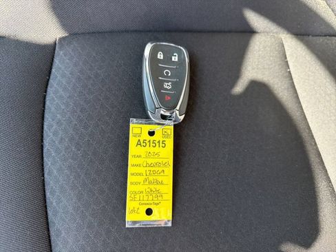 Used 2025 Chevrolet Malibu LT FWD image 29