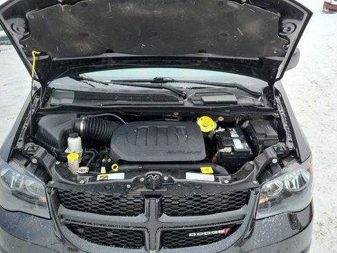 Used 2019 Dodge Grand Caravan GT image 39