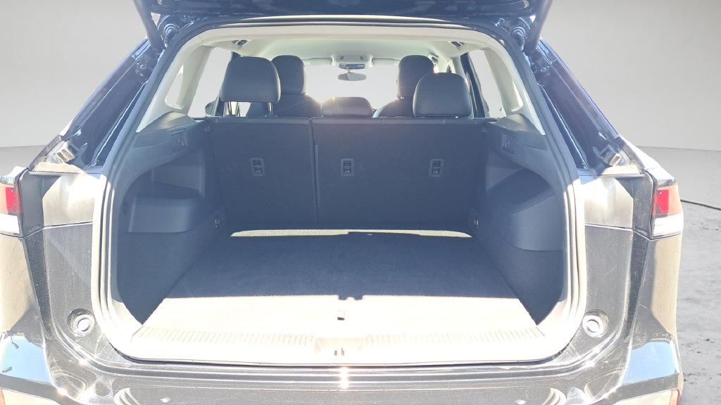 Used 2026 Volkswagen Tiguan SE AWD/4WD image 27