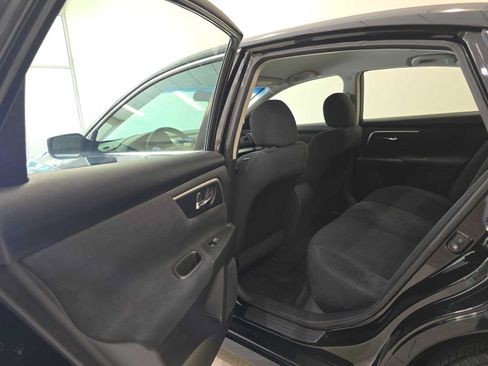 Used 2015 Nissan Altima 2.5 S FWD image 23