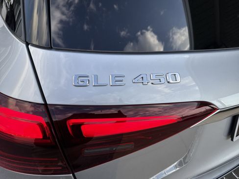 Certified 2026 Mercedes-Benz GLE 450 4MATIC image 13