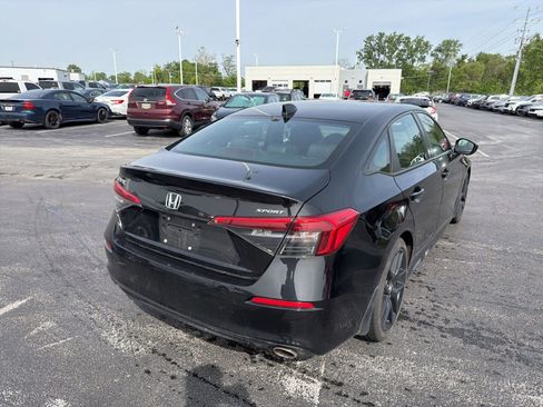 Used 2023 Honda Civic Sport image 6