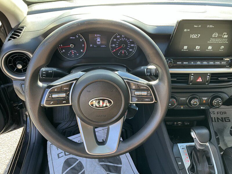 Used 2021 Kia Forte LXS FWD image 22