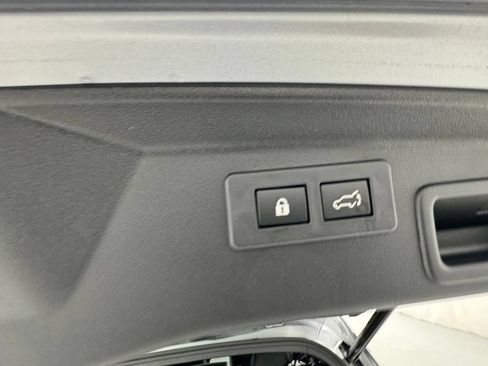 New 2026 Subaru Outback Touring XT AWD/4WD image 16