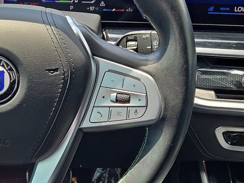 Used 2023 BMW ALPINA XB7 AWD/4WD image 21