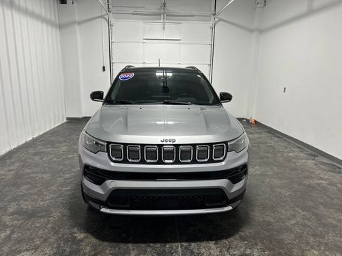 Used 2022 Jeep Compass Limited w/ Elite Group AWD/4WD image 6
