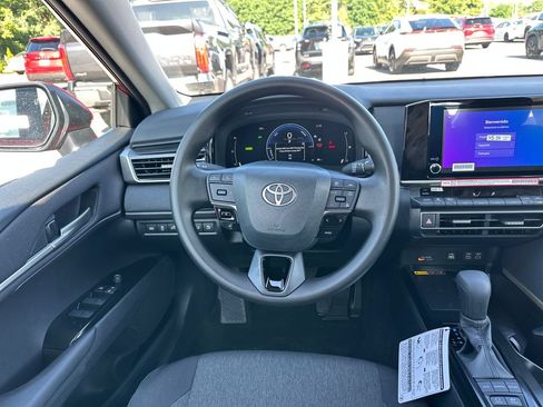 Used 2026 Toyota Camry LE FWD image 19