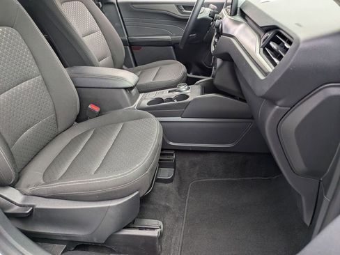Used 2025 Ford Escape Active AWD/4WD image 29