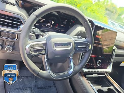 New 2026 GMC Yukon Denali AWD/4WD image 18