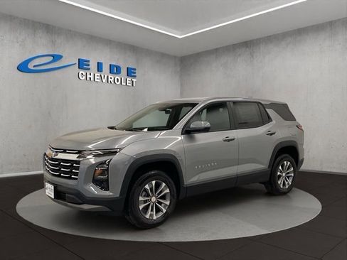 New 2026 Chevrolet Equinox LT AWD/4WD image 7