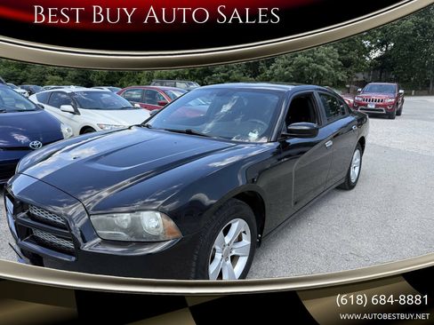 Used 2012 Dodge Charger SE RWD image 1