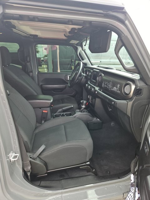Used 2019 Jeep Wrangler Unlimited Sport S AWD/4WD image 10