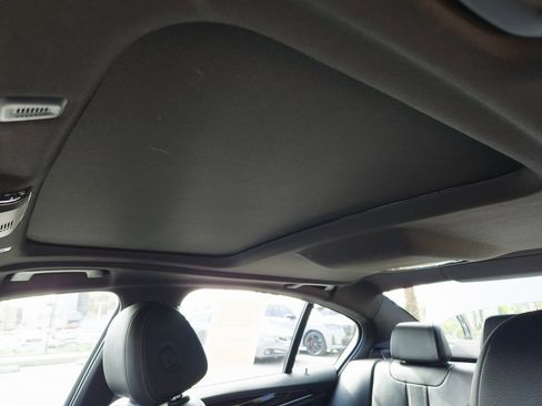 Used 2018 BMW 530e image 20