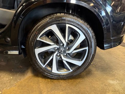 Used 2019 Honda HR-V Sport image 22