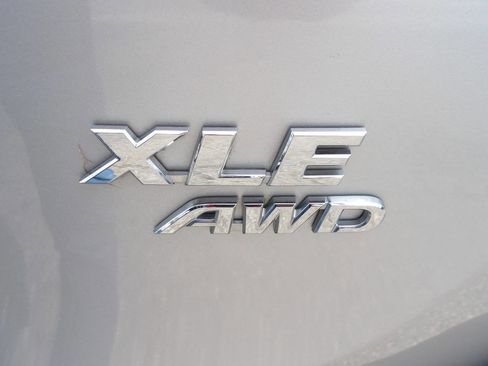 Used 2014 Toyota RAV4 XLE image 34