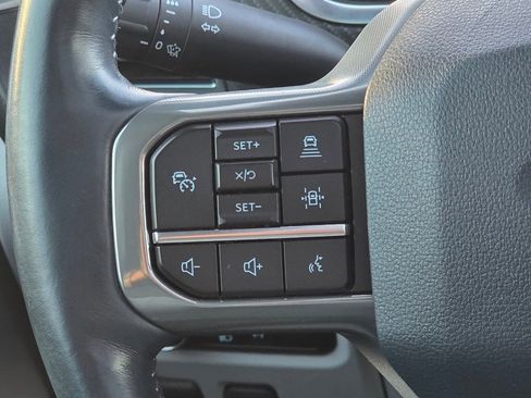 Used 2023 Ford F150 Limited image 23