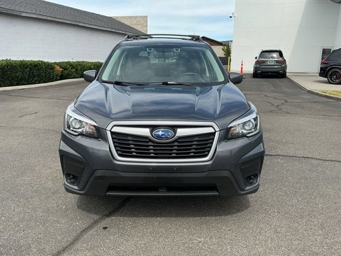 Used 2020 Subaru Forester Premium AWD/4WD image 4